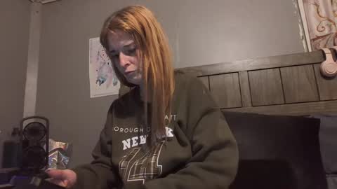 Snapshot of pizzedwife chatting on May 6, 2026, 3:13 am pizzedwife online show from May 6, 2026, 3:13 am