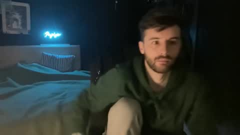 placebo14 online show from February 3, 2026, 2:53 am