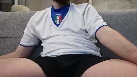 Snapshot of pladplad chatting on December 10, 2024, 9:00 pm PLADPLAS online show from December 10, 2024, 9:00 pm