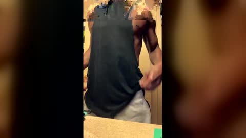 Pretty Thick  Long... online show from December 4, 2025, 10:13 am