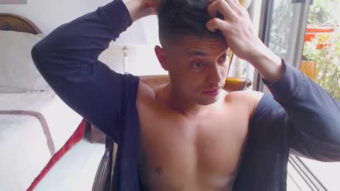 PETER online show from March 25, 2026, 6:14 pm