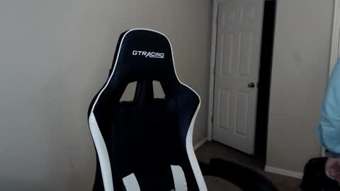 Player online show from February 1, 2026, 5:06 am