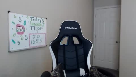 Player online show from April 24, 2026, 10:56 pm