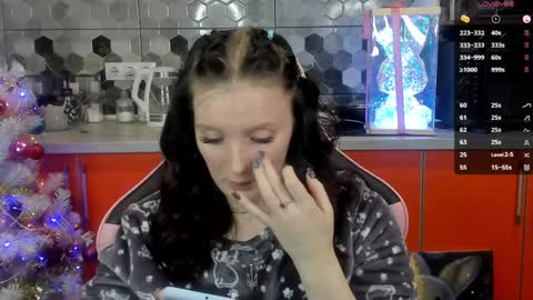 Masha online show from December 21, 2024, 11:45 pm