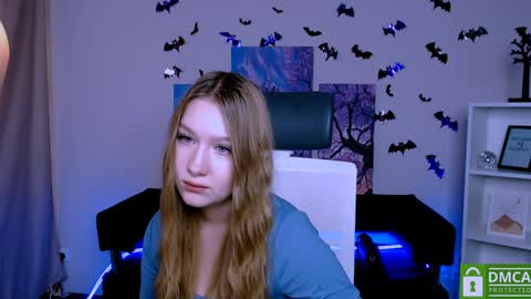 Sophie online show from December 27, 2024, 2:22 pm