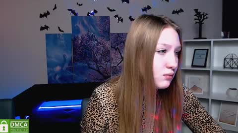 Sophie online show from January 3, 2025, 4:48 pm