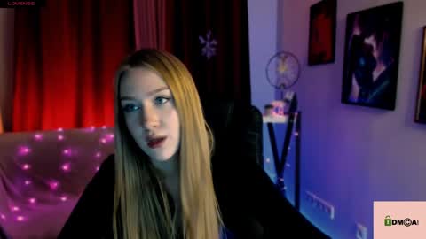 Sophie online show from January 7, 2025, 11:35 pm