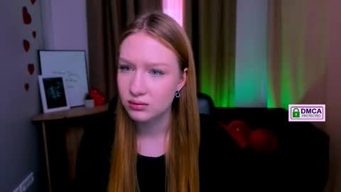 Sophie online show from March 10, 2025, 12:04 pm