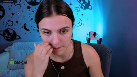 Snapshot of playful_sophie chatting on June 13, 2026, 7:23 pm Sophie online show from June 13, 2026, 7:23 pm