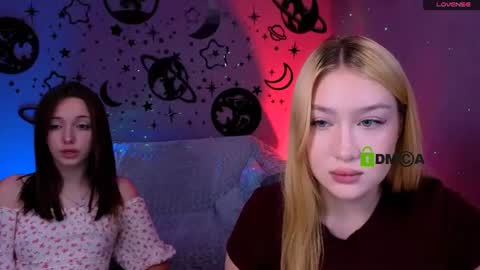 Snapshot of playful_sophie chatting on July 1, 2026, 7:24 pm Sophie online show from July 1, 2026, 7:24 pm