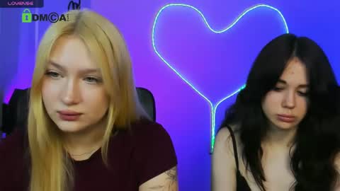 Snapshot of playful_sophie chatting on July 28, 2026, 7:15 pm Sophie online show from July 28, 2026, 7:15 pm