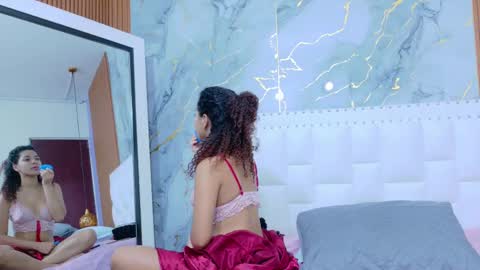 Snapshot of playfuljust_18 chatting on November 5, 2025, 12:49 pm SAMARA online show from November 5, 2025, 12:49 pm