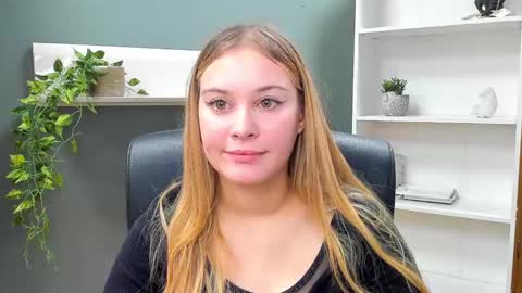 Valeria online show from January 11, 2025, 11:23 am