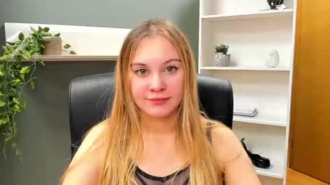 Valeria online show from January 12, 2025, 6:05 pm
