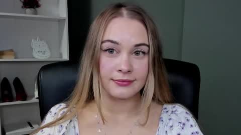 Valeria online show from January 15, 2026, 10:02 pm