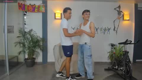 Snapshot of playhardsex chatting on October 19, 2025, 11:16 pm   online show from October 19, 2025, 11:16 pm