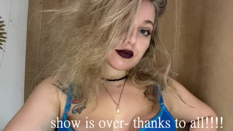 Snapshot of playwithkatty chatting on December 25, 2024, 1:09 pm i am Kat   online show from December 25, 2024, 1:09 pm