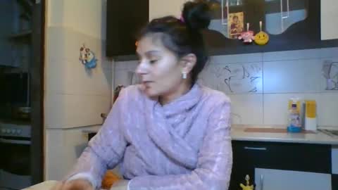 pleas3s_sweet online show from March 6, 2025, 3:24 am