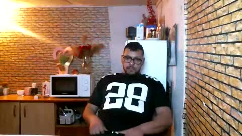 pleas3s_sweet online show from February 15, 2026, 9:08 am