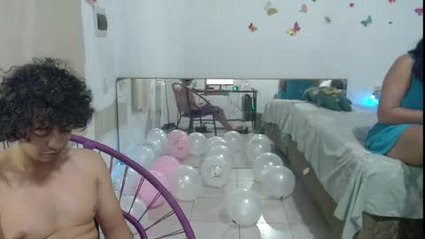 Snapshot of pleasant_potion_ chatting on April 3, 2026, 5:05 am Yaz and Stiven online show from April 3, 2026, 5:05 am