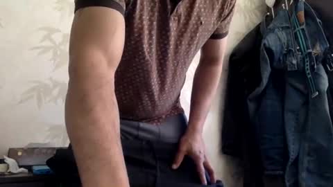 Snapshot of please615167 chatting on April 2, 2026, 12:14 pm please615167 online show from April 2, 2026, 12:14 pm