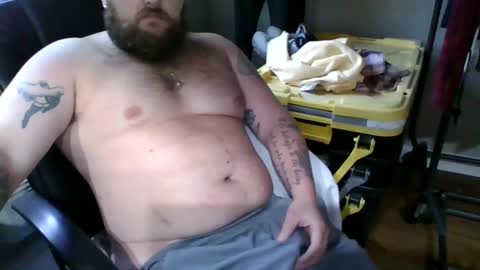 aimtoplease online show from October 13, 2025, 6:41 pm