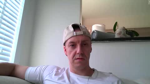 Kevin online show from November 9, 2025, 2:15 pm