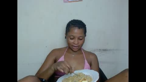 plumnjuicyx online show from February 9, 2025, 1:35 pm