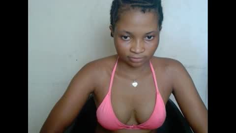 plumnjuicyx online show from February 12, 2025, 12:12 pm