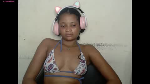 plumnjuicyx online show from March 9, 2025, 8:51 am