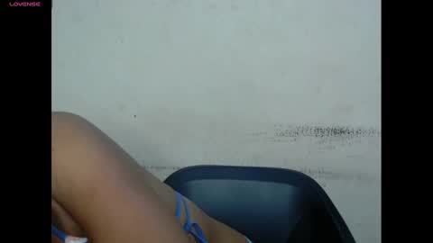 plumnjuicyx online show from March 12, 2025, 11:53 am