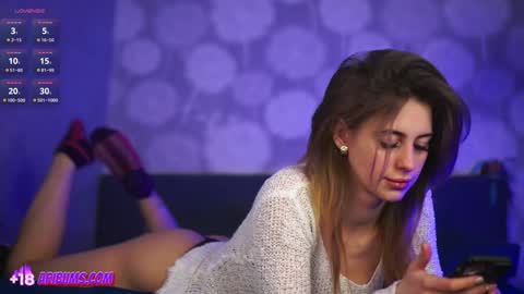 Snapshot of plump_bums chatting on February 16, 2026, 4:30 am Ari online show from February 16, 2026, 4:30 am