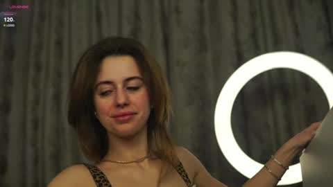 Snapshot of plump_bums chatting on March 31, 2026, 6:58 am Ari online show from March 31, 2026, 6:58 am