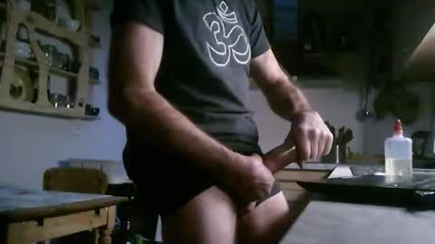 Snapshot of plus84u chatting on January 9, 2026, 3:48 pm Fratzz online show from January 9, 2026, 3:48 pm