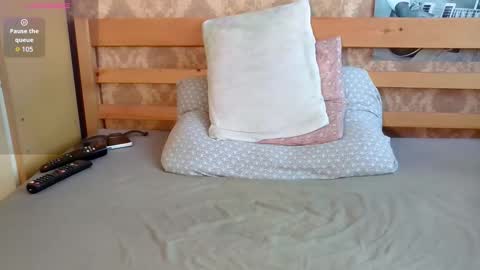 Pluto online show from January 11, 2026, 11:48 am