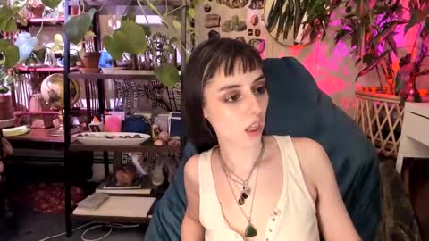 Snapshot of pluto_astrology chatting on January 9, 2025, 11:02 pm Goddess Pluto online show from January 9, 2025, 11:02 pm