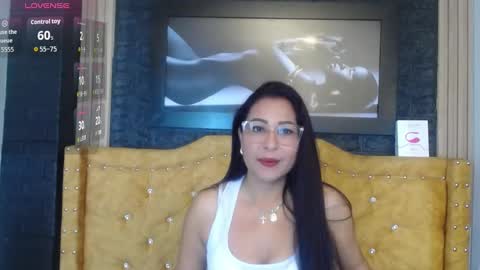pocahonta_sex2 online show from September 10, 2025, 1:33 pm