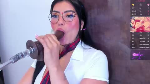 pocahontas_lantina online show from September 18, 2025, 3:52 am