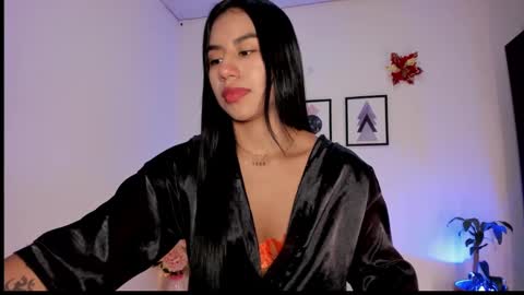 Jasmine online show from March 10, 2025, 9:51 pm