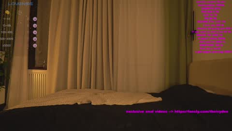   online show from October 26, 2025, 4:13 pm