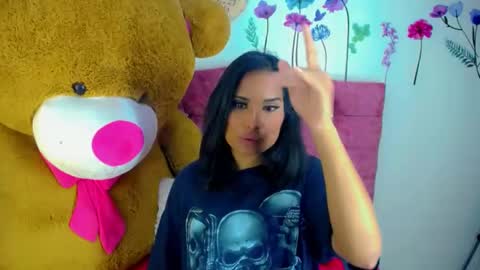 DaniellaBaby online show from December 4, 2024, 4:54 am