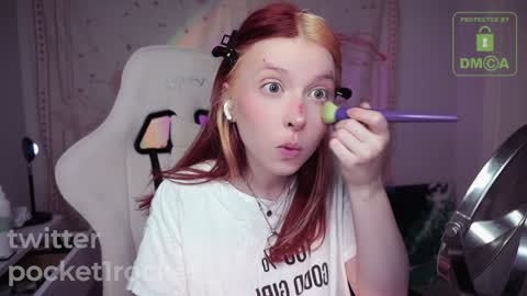 Snapshot of pocketrocket_ chatting on February 8, 2025, 12:38 am pocketrocket_ online show from February 8, 2025, 12:38 am