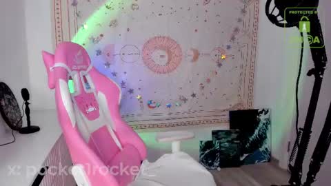 Snapshot of pocketrocket_ chatting on June 19, 2026, 12:48 am pocketrocket_ online show from June 19, 2026, 12:48 am