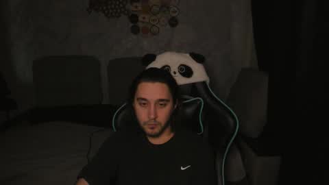 Snapshot of pohyi_ chatting on March 6, 2026, 4:20 am pohyi_ online show from March 6, 2026, 4:20 am