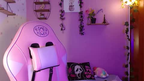 poison_liv online show from September 25, 2025, 1:48 pm