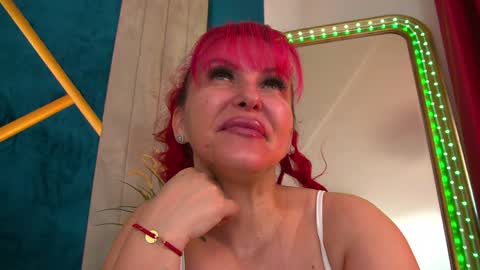 poison_milf_ online show from May 10, 2026, 3:44 am
