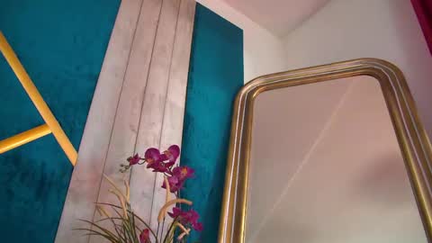 poison_milf_ online show from June 5, 2026, 3:57 am