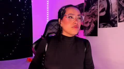 Willow                      Hours 12pm to 630pm Colombian time FRIDAY AND SUNDAY FREE DAYS online show from December 4, 2024, 8:29 pm