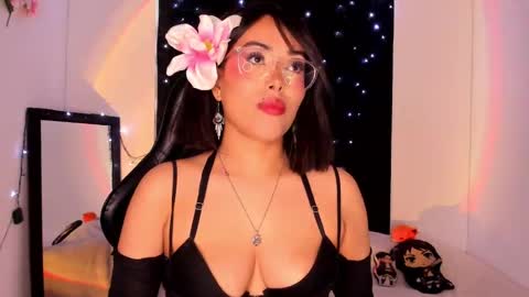 Willow                      Hours 12pm to 630pm Colombian time FRIDAY AND SUNDAY FREE DAYS online show from January 9, 2025, 6:15 pm