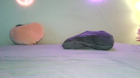 Jenna online show from December 12, 2024, 4:04 am